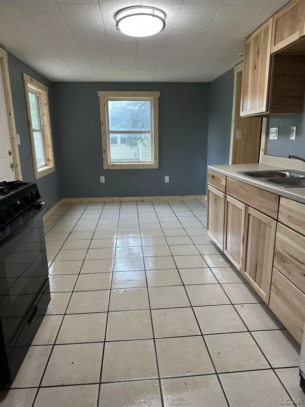 Osseo, MI 49266,4488 Hudson Road