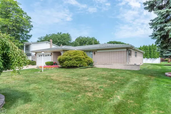 Sterling Heights, MI 48312,37096 Gregory Drive