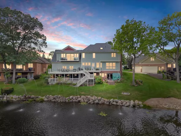 Waterford, MI 48329,3172 Pine Tree Court