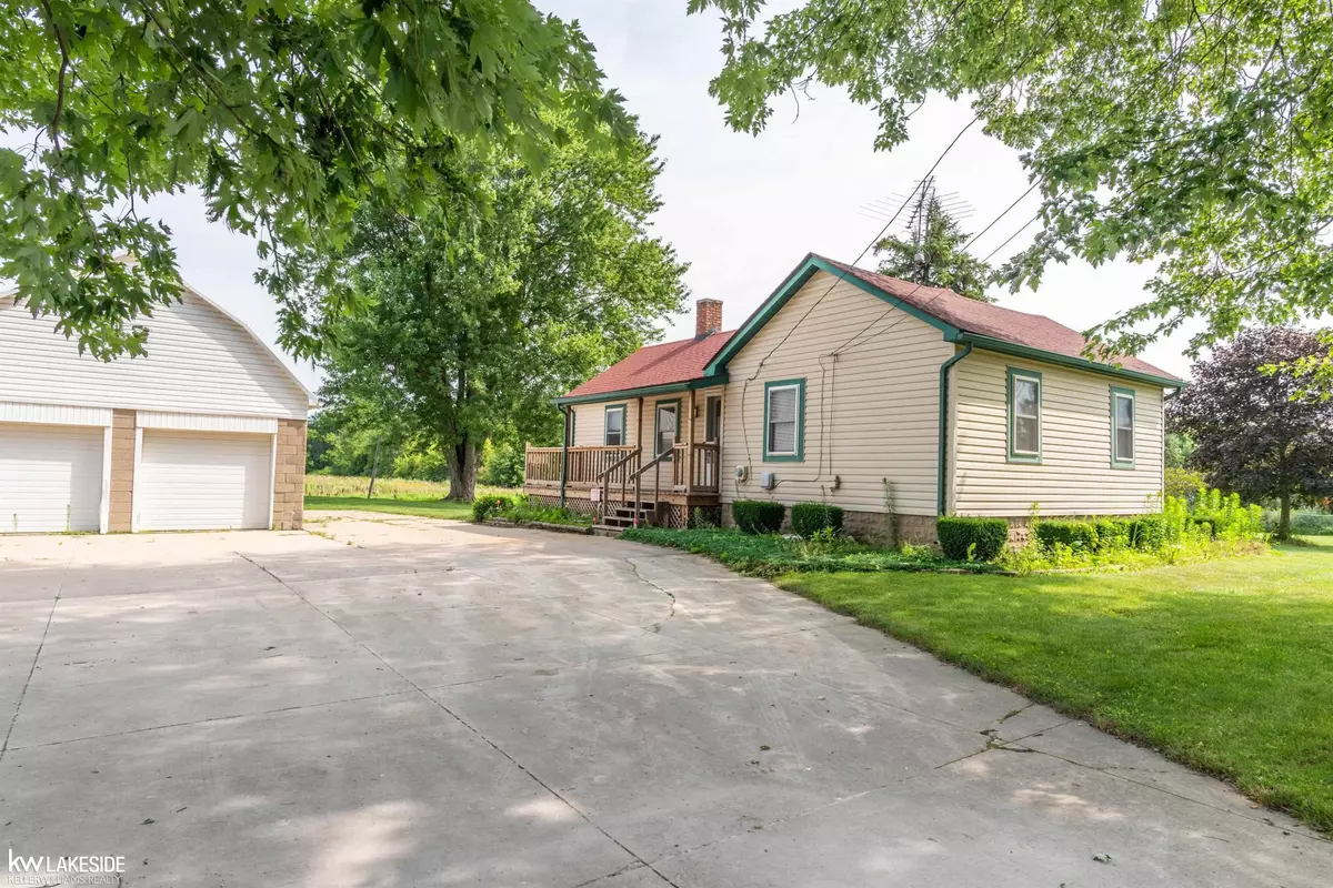 MI,22545 Pratt Road