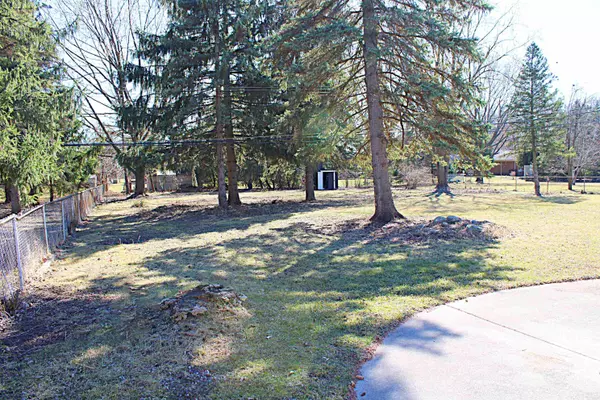 Fraser, MI 48026,15790 Luxemburg Avenue