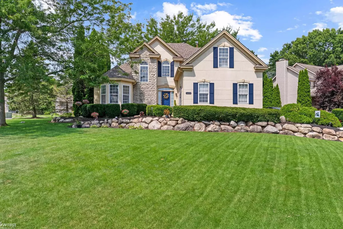 Linden, MI 48451,16234 Pine Lake Forest Drive