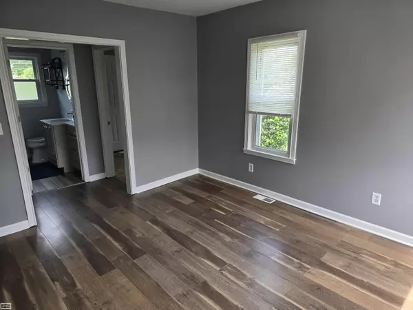 Shelby Twp, MI 48317,47595 Betty Street