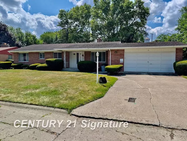 20 Elmview Court, Saginaw, MI 48602