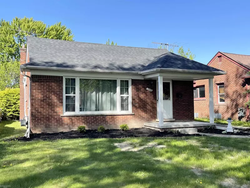 19993 Woodmont Street, MI 48225