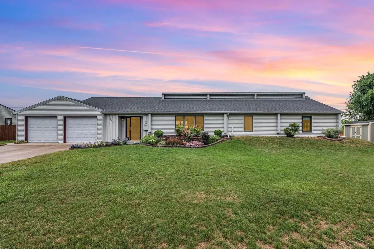 Auburn, MI 48611,306 Widmer Court