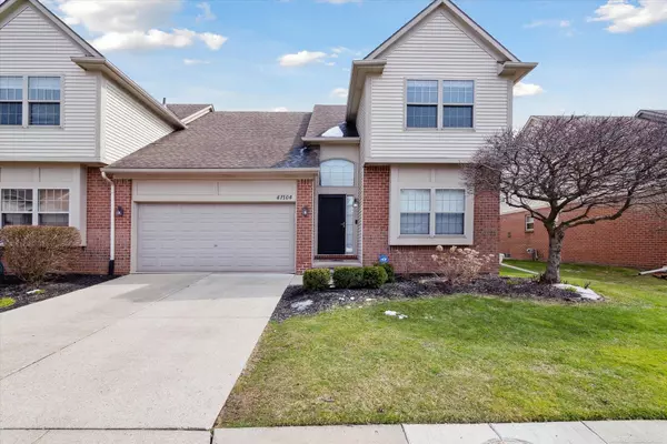 41104 Worthington, Clinton Twp, MI 48038