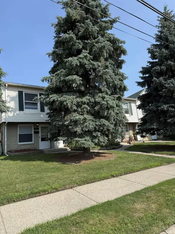 Mount Clemens, MI 48043,109 Floral Avenue