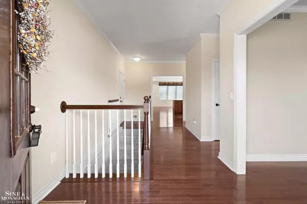 Grosse Pointe Woods, MI 48236,32 River Lane