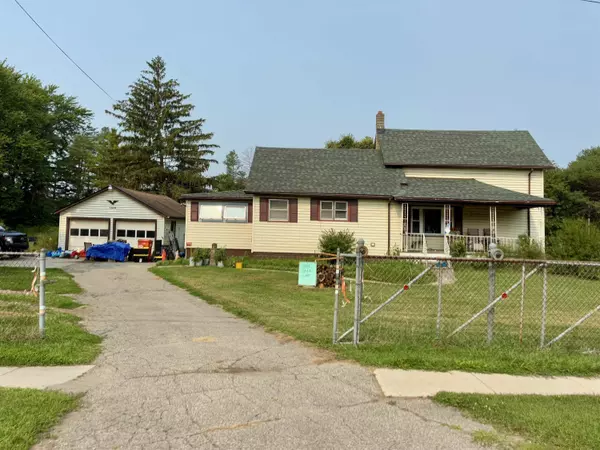 1510 S Chipman Street, Owosso, MI 48867