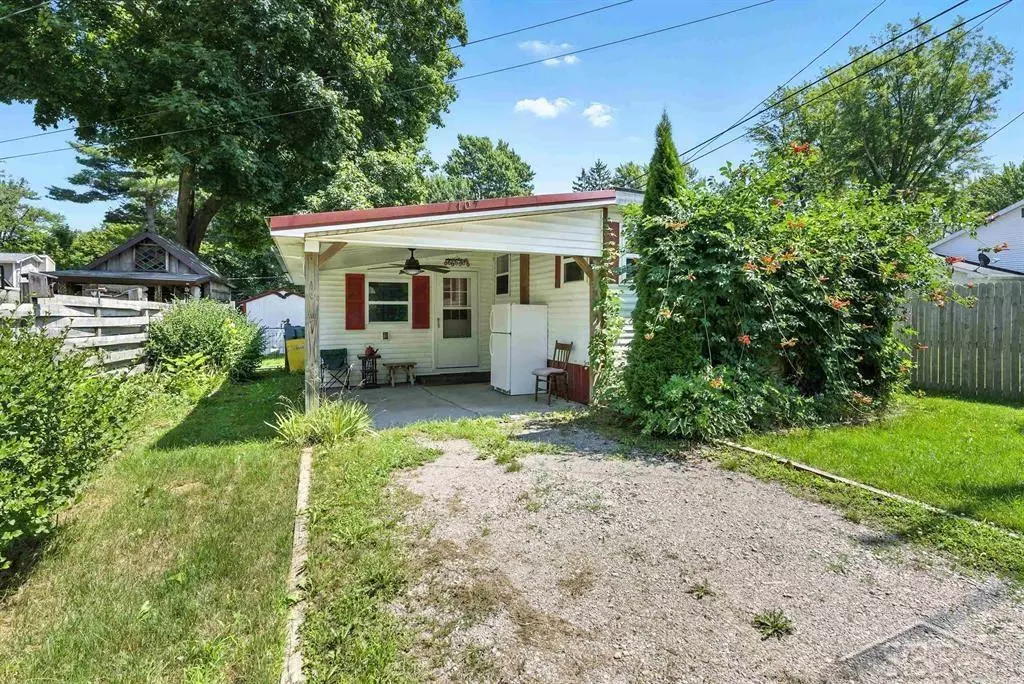 Beaverton, MI 48612,107 2nd Street