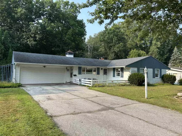 3370 Woodland Court, Bridgeport, MI 48601