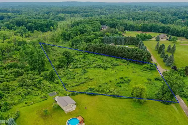 Leonard, MI 48367,00 Mountain Estates Court