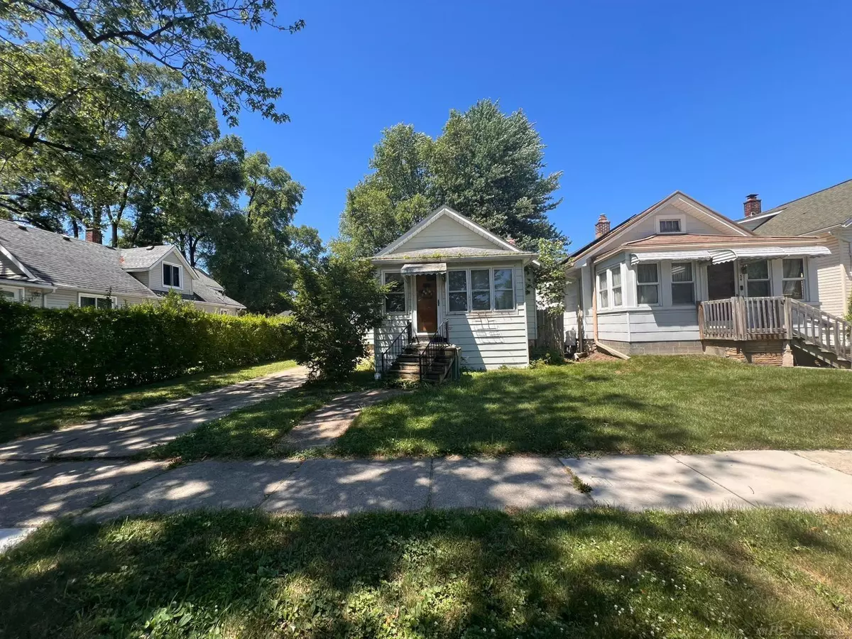 Mount Clemens, MI 48043,36 Sheridan Street