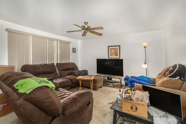 Grand Blanc, MI 48439,6219 Sugarloaf Street