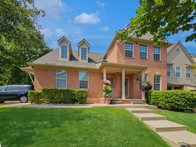 56643 Longhorn Drive, Shelby Twp, MI 48316