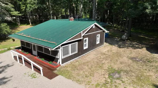 Houghton Lake, MI 48629,2980 E Houghton Lake Drive