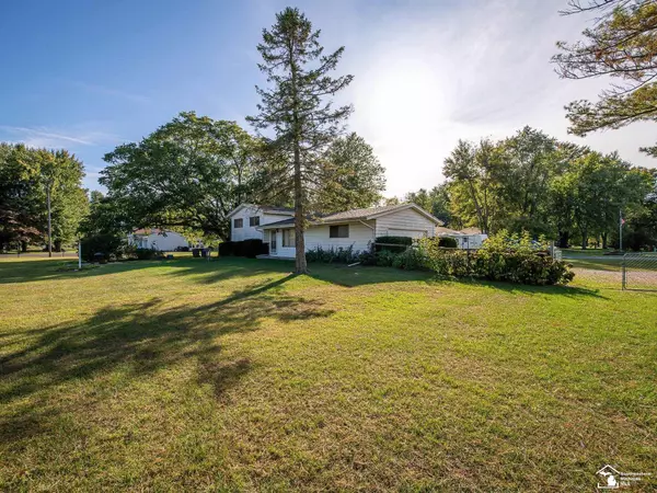 Petersburg, MI 49270,4824 Summerfield Road