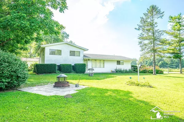 Petersburg, MI 49270,4824 Summerfield Road