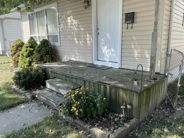 Roseville, MI 48066,25679 BUICK Street