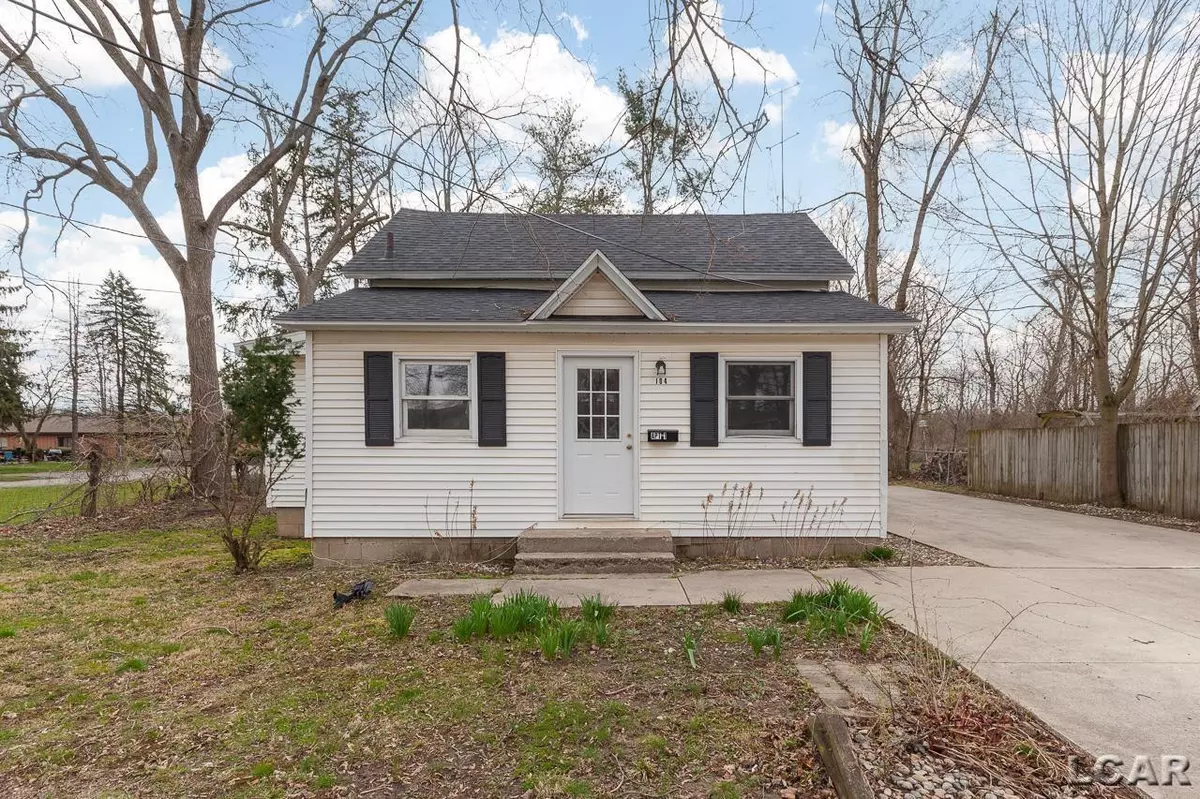 Tecumseh, MI 49286,104 S Division Street