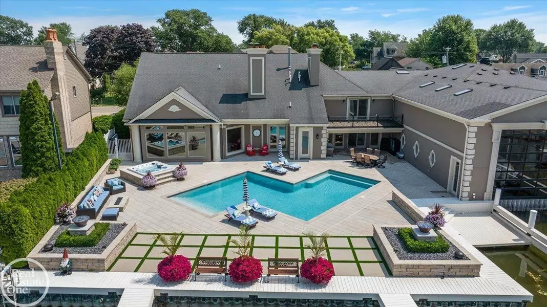 38371 Huron Pointe Drive, MI