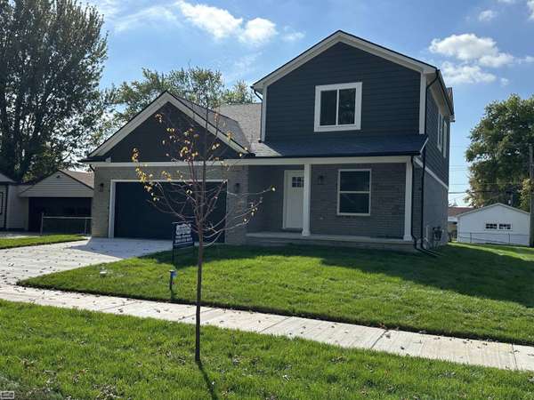 22704 EUCLID Street, Saint Clair Shores, MI 48082