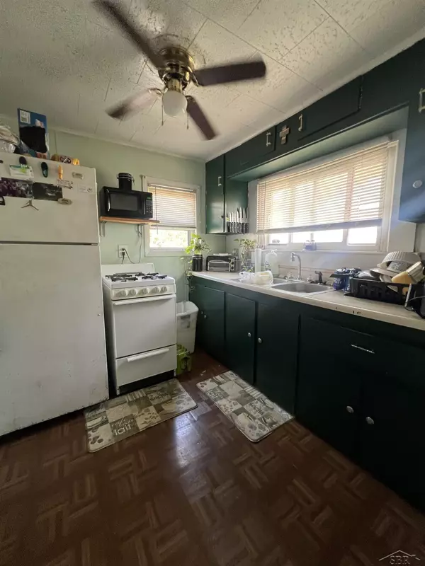 Saginaw, MI 48602,1802 Marquette Street