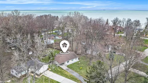 MI 48059,3310 Blue Water Drive