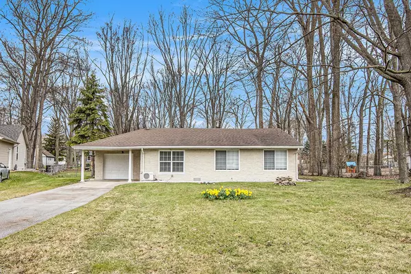 MI 48059,3310 Blue Water Drive