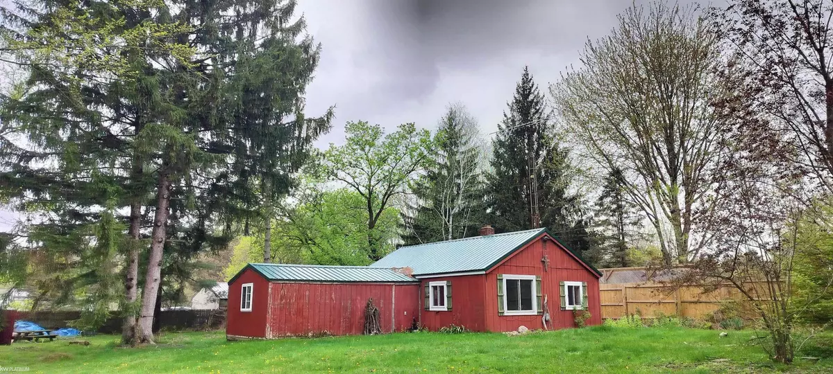 Port Huron, MI 48060,2863 Beach Road