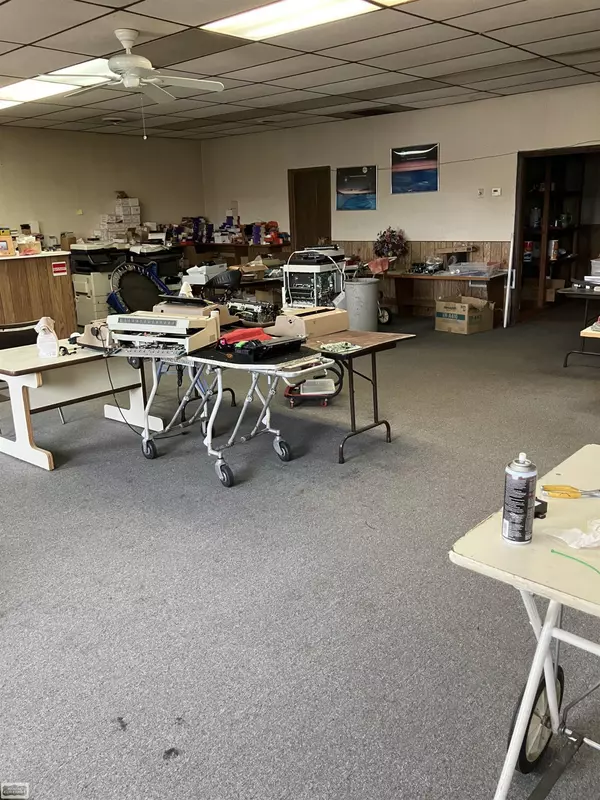 Troy, MI 48098,4932 Rochester Road