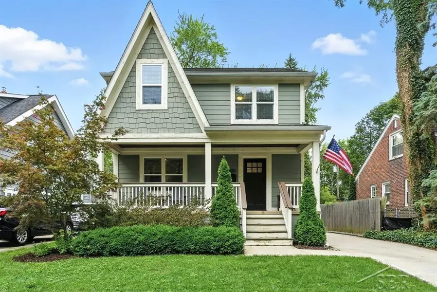 400 N Wilson Avenue, Royal Oak, MI 48067