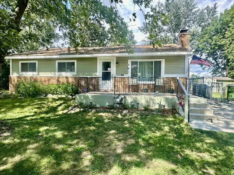 8235 Rondale Drive, Shelby Twp, MI 48316