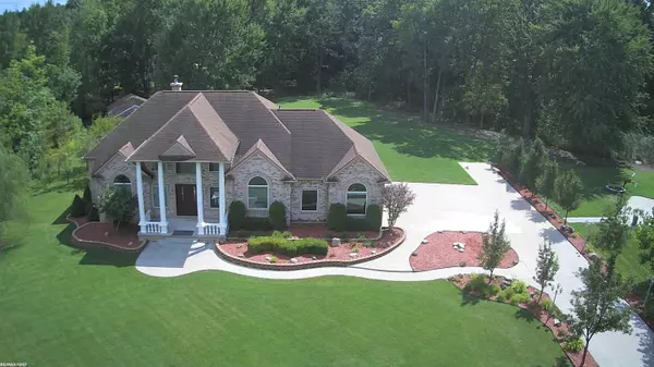 400 E Romeo Road, MI