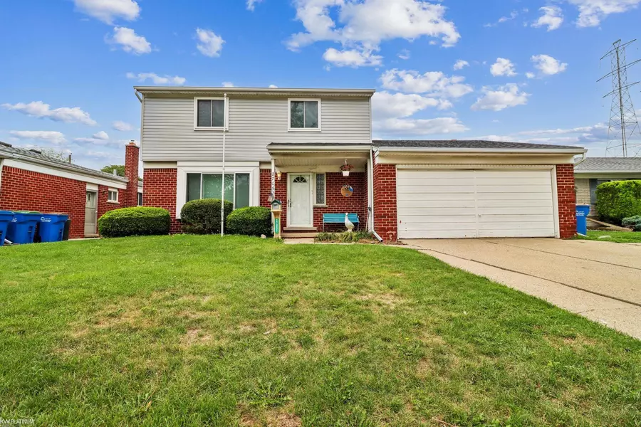 27052 Sutherland Avenue, Warren, MI 48088