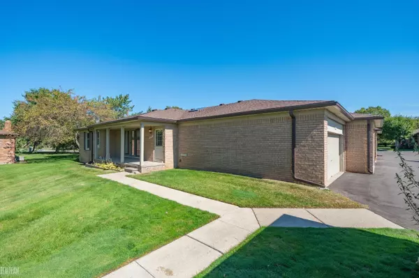 Shelby Twp, MI 48315,49453 Tarrytown Court