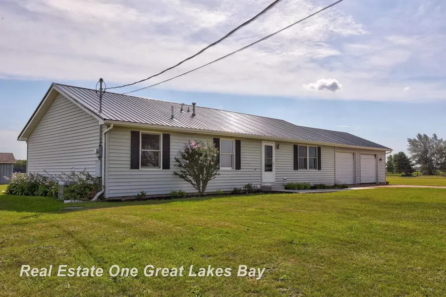 7618 N M 52 Road, Henderson, MI 48841