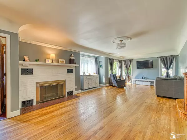 Carleton, MI 48117,1424 Monroe Street