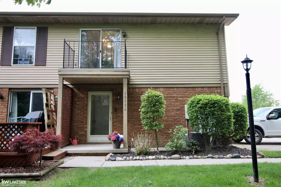 68036 Rosewood Lane, Richmond, MI 48062