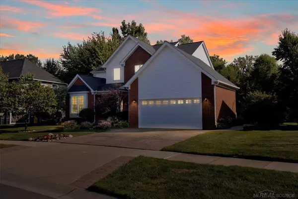 New Baltimore, MI 48047,36556 Orchard Lake Drive
