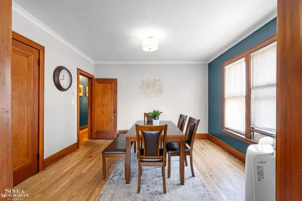 Grosse Pointe Park, MI 48230,1447 Wayburn Street