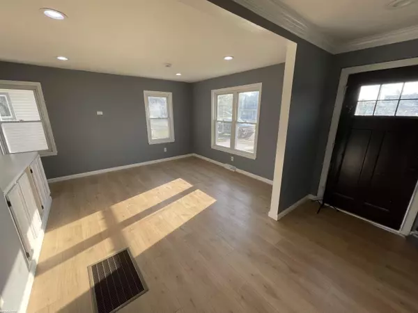 Roseville, MI 48066,28320 Waverly Street