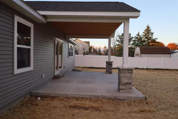 Birch Run, MI 48415,12095 Country Run Drive