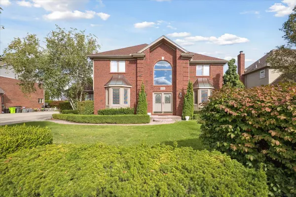 Clinton Twp, MI 48038,40448 Emerald Lane