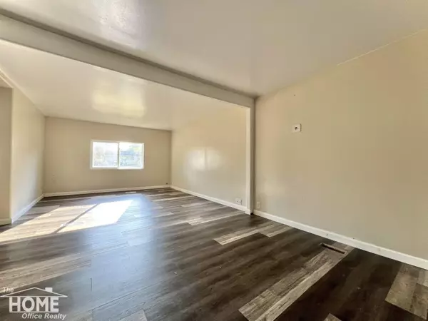 Chesaning, MI 48616,1016 S Line Street