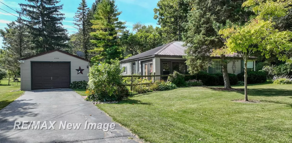 2500 Oregon Avenue, Saginaw, MI 48601
