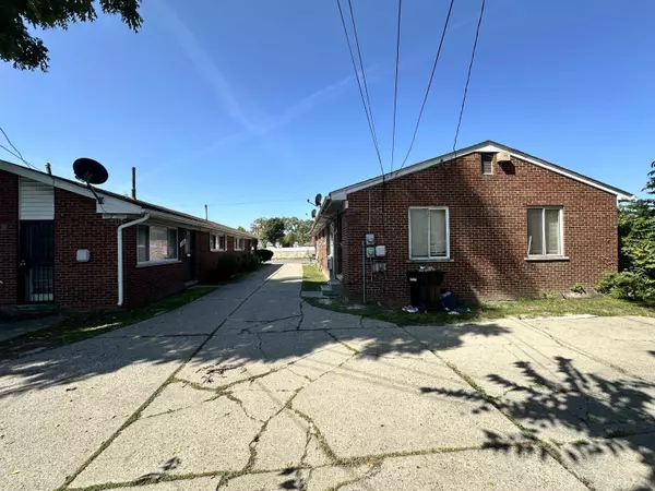 Detroit, MI 48227,12886 Southfield