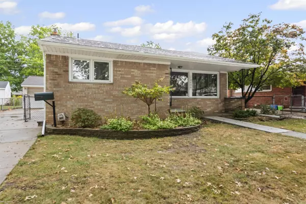 Saint Clair Shores, MI 48080,24608 Ursuline Street
