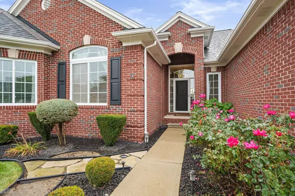 MI 48042,50392 Valderama Lane